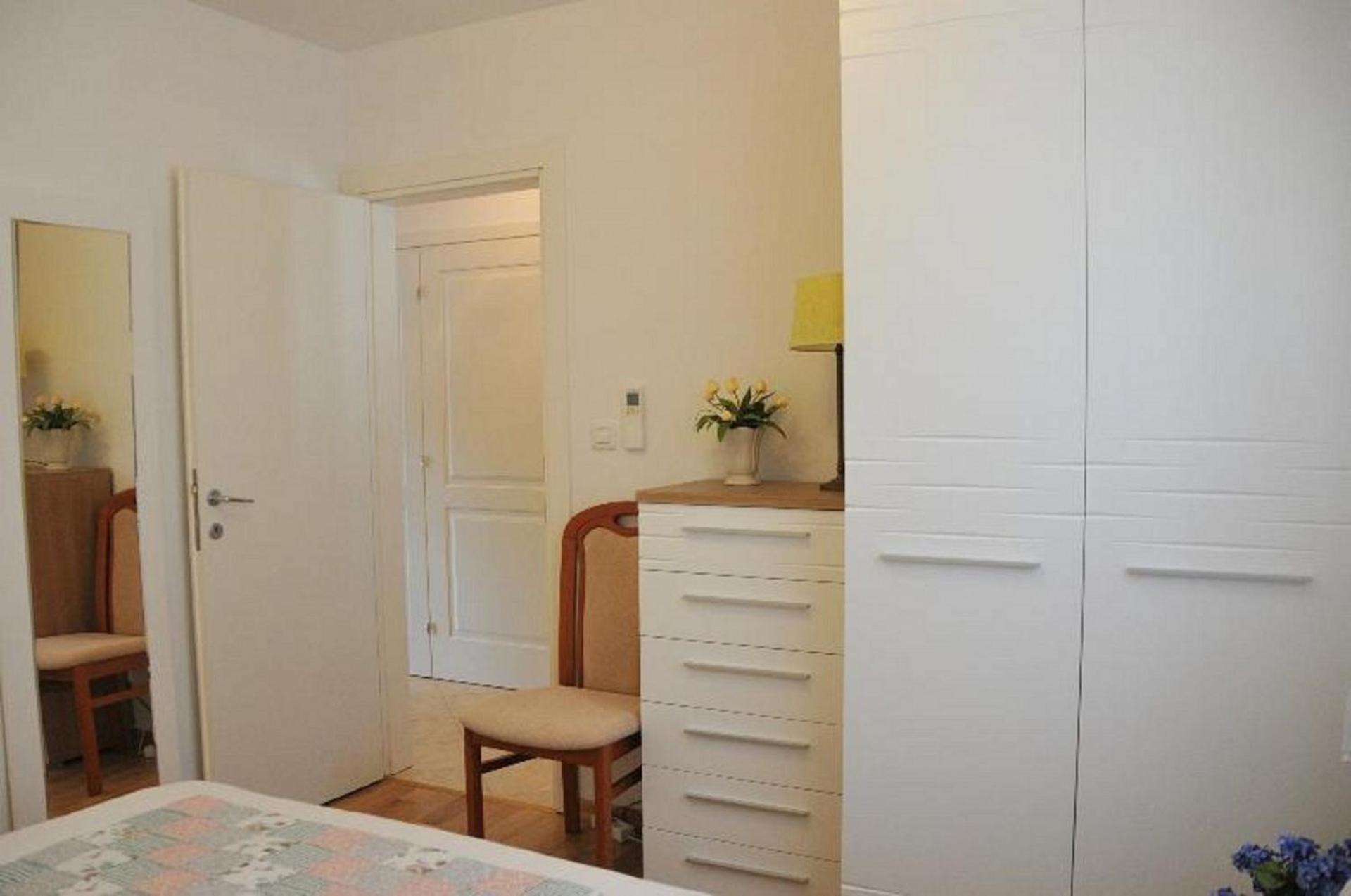 Sonja - 10m From Apartment